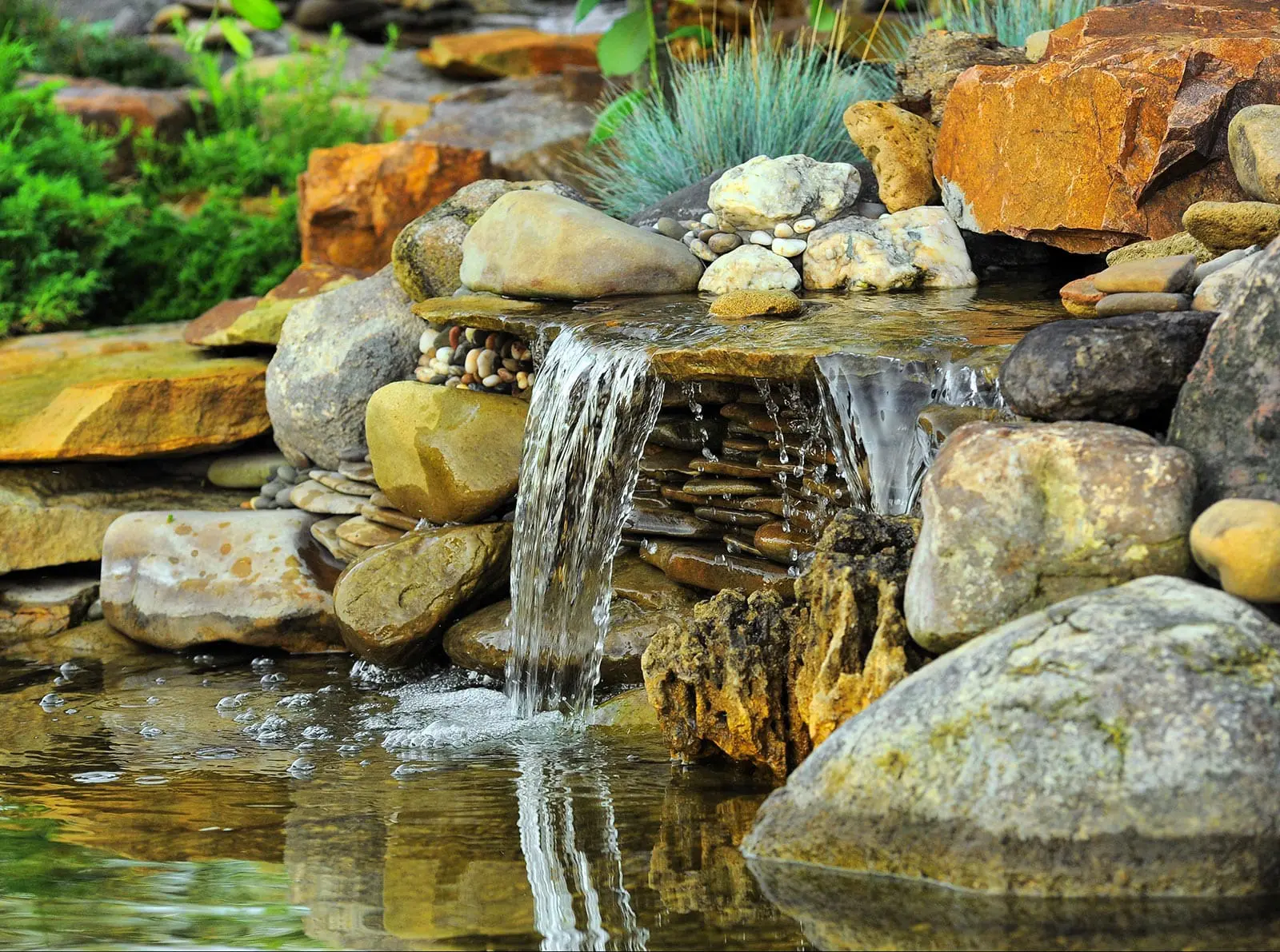 Hozelock Cascade 700 - Image 3